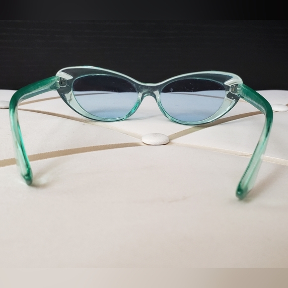 *3/$15 Cat & Jack Women's Retro Sunglasses Cat eye Blue Teal - Picture 4 of 5